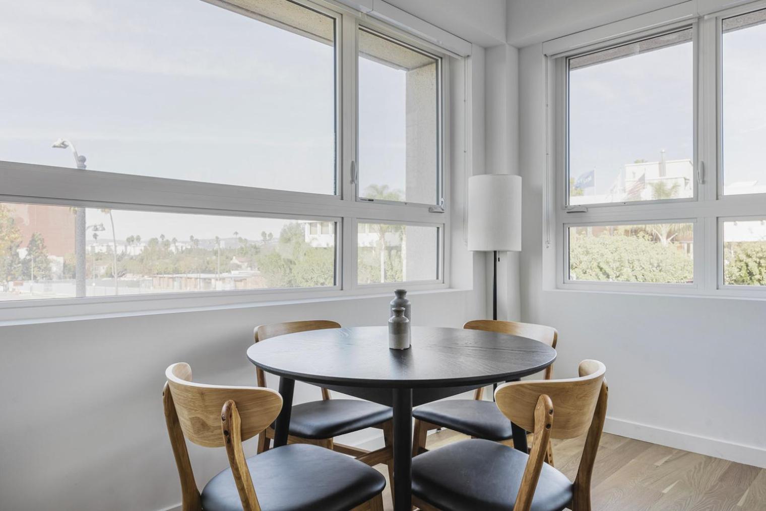 Blueground Mid-wilshire Ac Wd Nr Lacma Lax-1299 Apartment